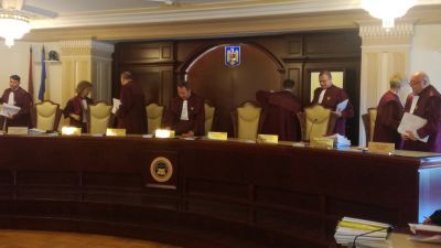 Lege Neconstituțională în vigoare de 15 ani