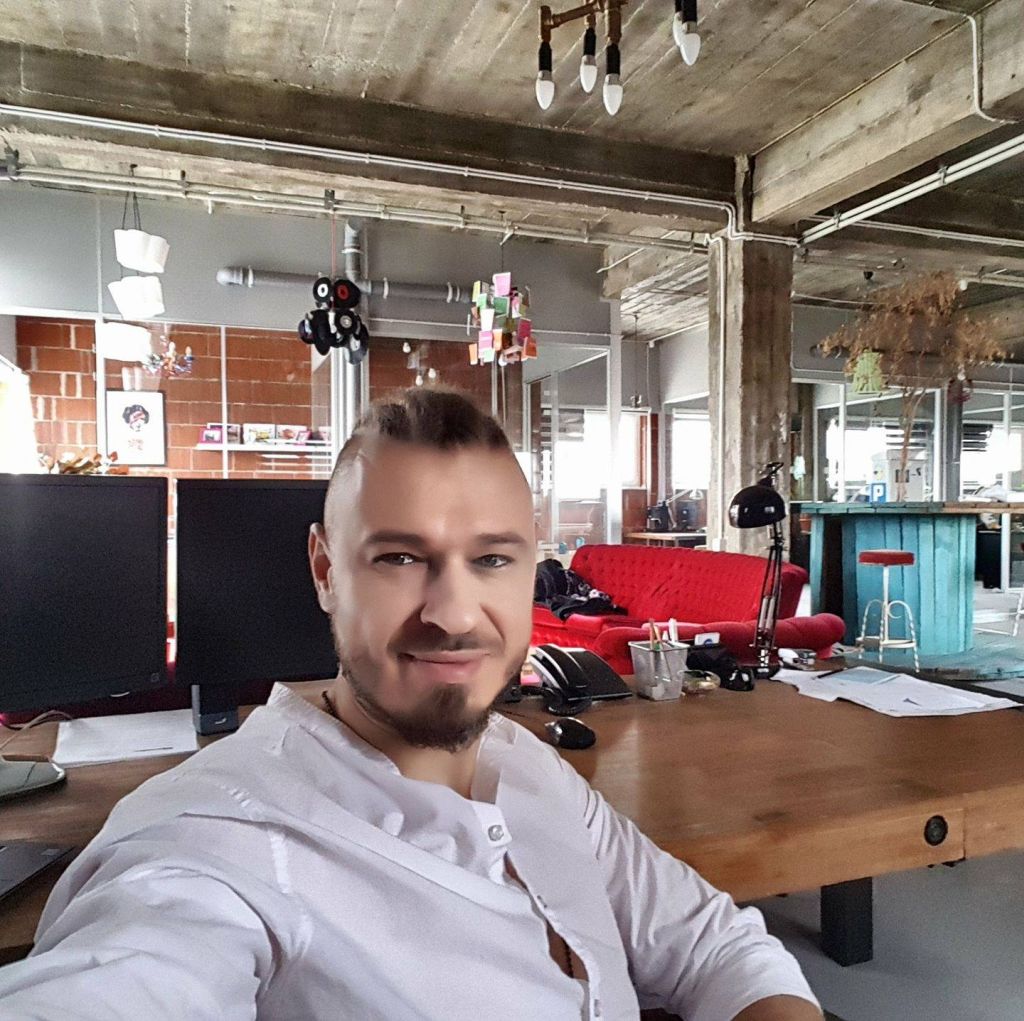 Covid înseamnă Război