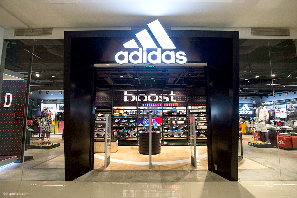În plină criză COVID-19, Adidas provoacă scandal ÎN GERMANIA