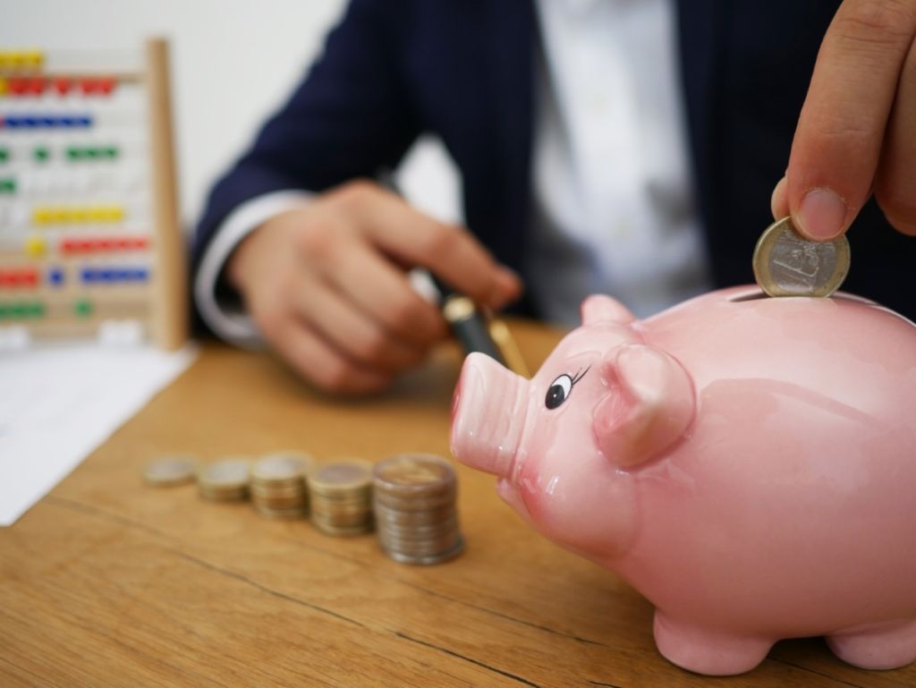 haz de necaz – Unde se duc economiile