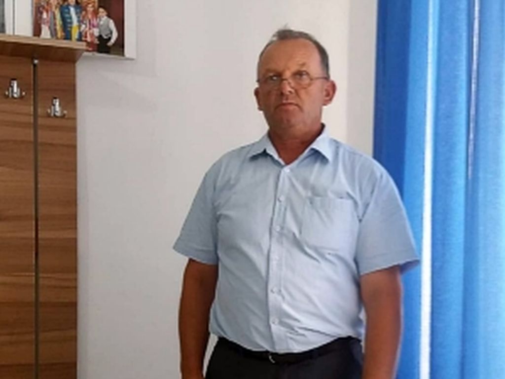 Mită cu mănuși în stare de urgență: a fost arestat primarul care a cerut 10 mii de lei (VIDEO)