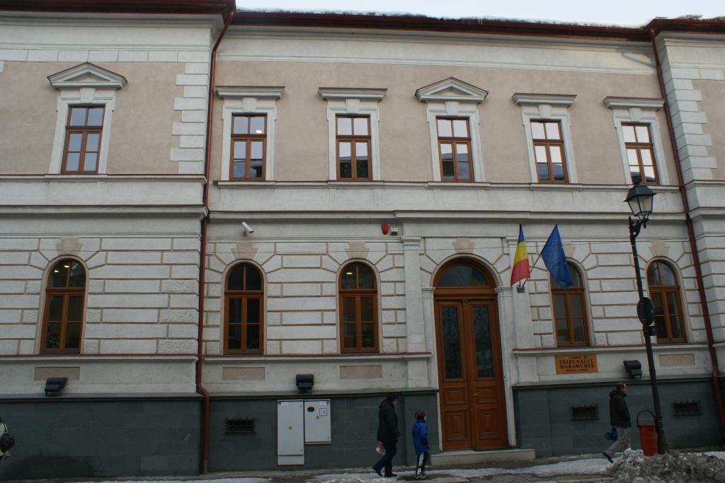 Consilier local urmărit penal pentru că a participat la o ședință