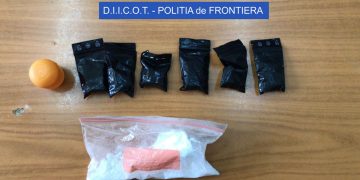 A vrut să intre în ţară cu amfetamină asupra sa