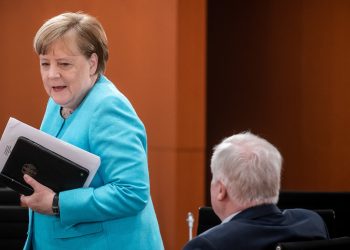 Mega-planul economic de 130 de miliarde de euro al Germaniei | Scade TVA, se dau subvenţii pentru familii şi stimulente pentru maşini electrice