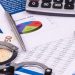 Evaziune fiscală URIAŞĂ, decoperită de poliţişti. Patru firme nu au înregistrat impozitul de venit pentru 7.000 de angajaţi