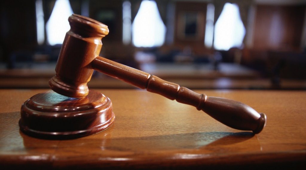 Deficit de personal auxiliar, sedii improprii ori necesitatea unor psihologi | Problemele instanțelor, prezentate miniștrilor Justiției și Finanțelor