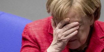 Exporturile Germaniei s-au prăbuşit cu peste 30% în aprilie