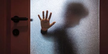 Pedepse mai mari pentru pedofili și violatori. Vinovații nu mai sunt condamnați cu suspendare
