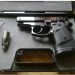 Şi-a cumpărat pistol cu banii din vânzarea etnobotanicelor. Îl ţinea ascuns în coteţul găinilor