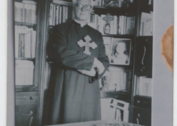 Părintele Liviu Brânzaș, „duşmanul poporului” care „nu aplauda împreună cu ceilalți”
