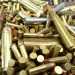 Scade limita vârstei de pensionare pentru angajaţii din industria de armament
