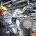 Ce prevăd specialiștii | Trei luni de creștere în industrie și comerț, dar și prețuri mai mari