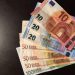 Polițist abordat în trafic și momit cu 300 de euro pentru a scăpa un șofer de dosar penal
