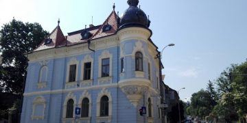 Angajat al Academiei Române, trimis în judecată de DNA pentru falsificarea unor deconturi și facturi în proiecte europene