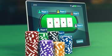 Poker online cu datele din buletin ale altor persoane. Victimele s-au trezit cu înștiințări de la ANAF