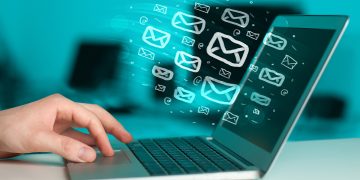 ÎCCJ | Actele de procedură civilă pot fi transmise prin fax sau e-mail, în ultima zi a termenului, chiar și după terminarea programului instanței