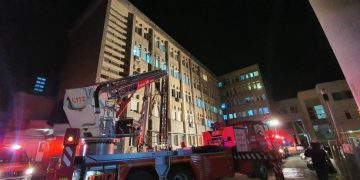 TRAGEDIE | 10 pacienți COVID au murit într-un incendiu la Spitalul Județean din Piatra Neamț. Parchetul General a început ancheta