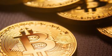 Prețul Bitcoin a EXPLODAT | E cel mai mare din ultimii trei ani