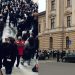 #alăturideRobert | Sute de avocați au protestat la București și Satu Mare