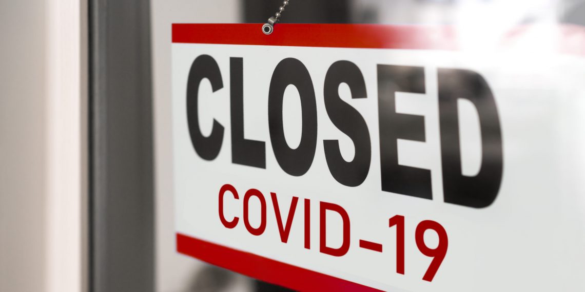 E OFICIAL: În Oradea și alte 4 localități din Bihor – INTERDICȚIE de circulație de la ora 20 în weekend, magazine și localuri închise la ora 18 | Restricțiile se aplică TOATĂ SĂPTĂMÂNA în alte 3 localități