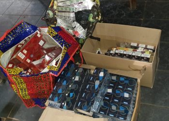 Peste un sfert de MILION de țigări, confiscate în urma unor percheziții la un orădean bănuit de CONTRABANDĂ | Suspectul folosea un depozit clandestin
