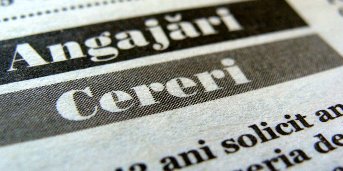 Peste 900 de locuri de muncă sunt oferite de firmele din Bihor, prin AJOFM | Care sunt cele mai căutate meserii