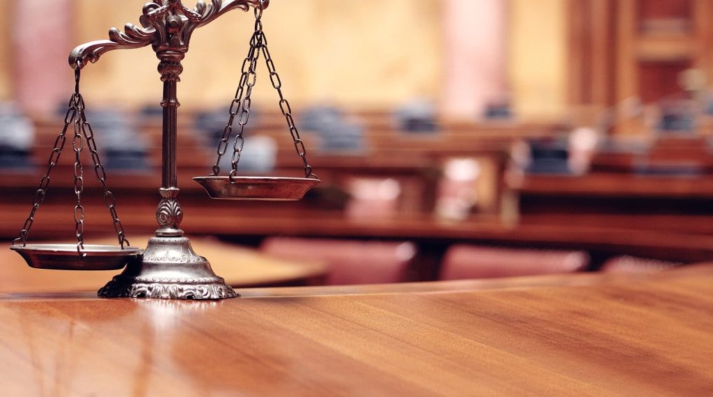 Presiunile cu care se confruntă avocații din România, detaliate în Raportul întocmit de Consiliul Barourilor din Europa privind statul de drept