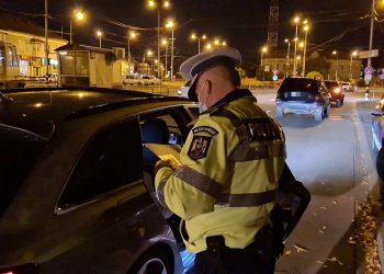 VIDEO-FOTO. Filtre ale Poliției în Oradea | Echipajele au verificat dacă este respectată carantina de noapte