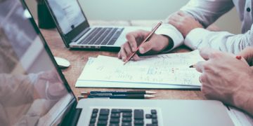 Legea care permite avocaților acces online GRATUIT la datele de la Cadastru a fost promulgată