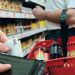 Un sfert dintre gospodăriile din România nu-și pot plăti la timp cheltuielile (studiu)