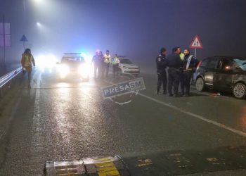VIDEO. Italian urmărit cu focuri de armă prin Bihor și Satu Mare | A fost prins după mai bine de 100 de kilometri, după ce a încercat să spargă un baraj al Poliției
