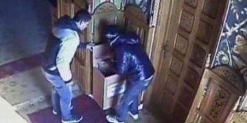 Lovituri la… cutia milei | Doi spărgători de biserici au furat, într-o singură lună, peste 14.000 de lei din 11 lăcașuri de cult din Oradea