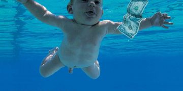 Procesul pentru celebra copertă a albumului ”Nevermind” al trupei Nirvana a fost respins de un judecător