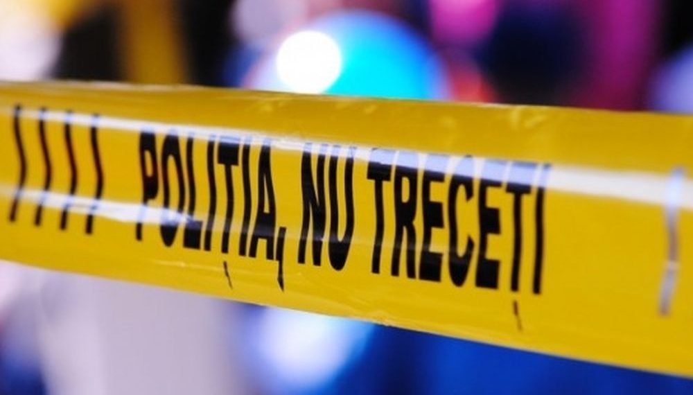 Îmbrâncit pe scările unui bar din Tinca, în noaptea de Anul Nou, un tânăr de 22 de ani a murit după 10 zile | Agresorul a fost arestat la domiciliu