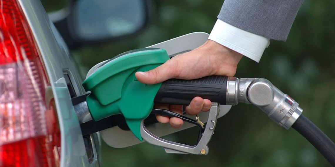 Prețul benzinei și motorinei atinge noi maxime istorice în România | Care au fost prețurile în județul Bihor