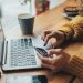 Numărul cumpărătorilor online din România, de opt ori mai mare față de 2010