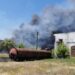 VIDEO. Incendiu la o uzină dezafectată din Bihor | Au luat foc rezervoaele cu reziduuri de păcură