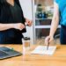 Funcționarii publici se vor putea transfera doar cu acordul șefilor (Proiect)