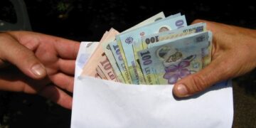 Șpagă pentru nemuncă | Funcționar acuzat că a cerut mită ca să scape o persoană de munca în folosul comunității la care a fost condamnată