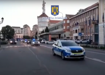 VIDEO | Percheziții în nouă județe din țară, inclusiv în Bihor, într-un dosar privind falsificarea de documente | Ar fi fost contrafăcute permise de conducere, teste COVID sau polițe RCA
