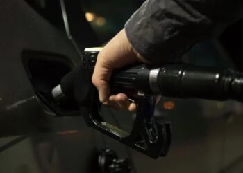 Prețul motorinei a scăzut sub 8 lei, în Oradea | Este pentru prima oară în ultimele 6 luni când se ajunge sub acest nivel