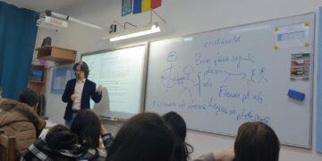 Judecătorul Cristi Danileț, după ora de educație juridică dintr-o școală din Oradea:” Am întrebat cât a mai ajuns gramul de cannabis. Mi s-a răspuns că 60 de lei. În alta mi s-a spus că e 80 lei”