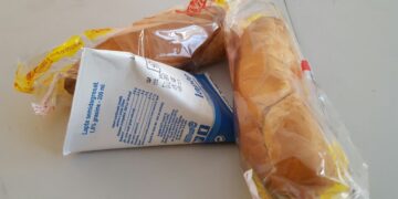 Programul „lapte și corn”, transformat în „mic dejun sănătos”