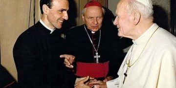 Episcopul cu rol esențial în traducerea științifică a Noului Testament. A slujit în clandestinitate pentru a ține în viață biserica greco-catolică