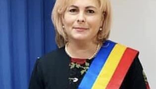 Primarul de Câmpani, Valentina Toța, preia conducerea organizației de femei a PSD Bihor