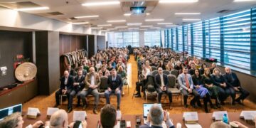 GALERIE. Tendințele și perspectivele în avocatură, discutate la Oradea