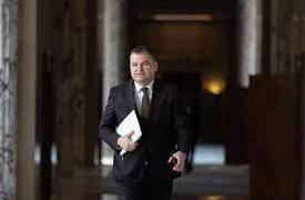 Cereri de 3,6 miliarde lei în 24 de ore pentru consolidarea clădirilor cu risc seismic