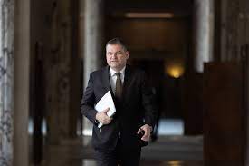 Cereri de 3,6 miliarde lei în 24 de ore pentru consolidarea clădirilor cu risc seismic
