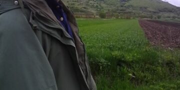 GALERIE. De 15 ani, pe soare, ploaie sau ninsoare, arcașul de la ABA Crișuri,  vine cu bicicleta la serviciu. Nu doar în Vinerea Verde