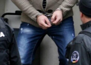 Tâlhar la 17 ani. A fost arestat alături de alți doi infractori